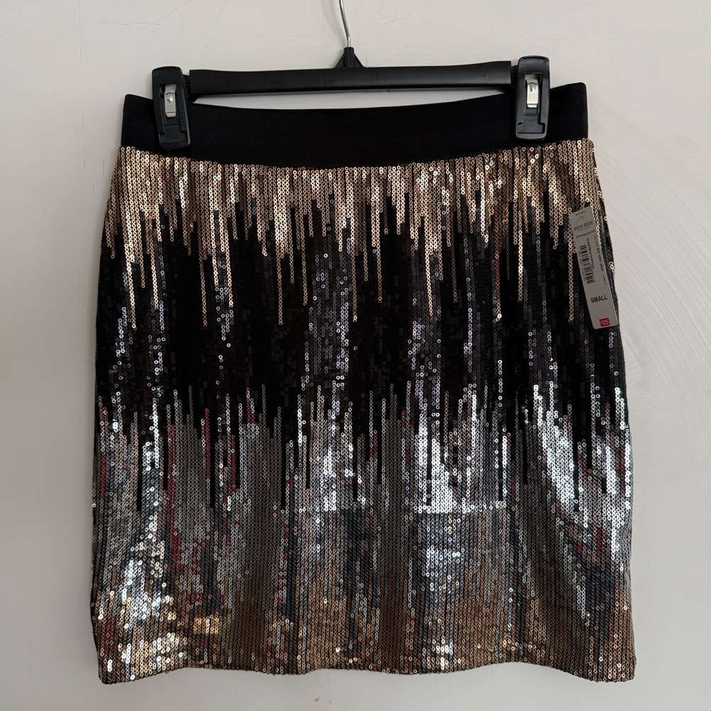 Bisou Bisou Black and Gold Sequin Mini Skirt